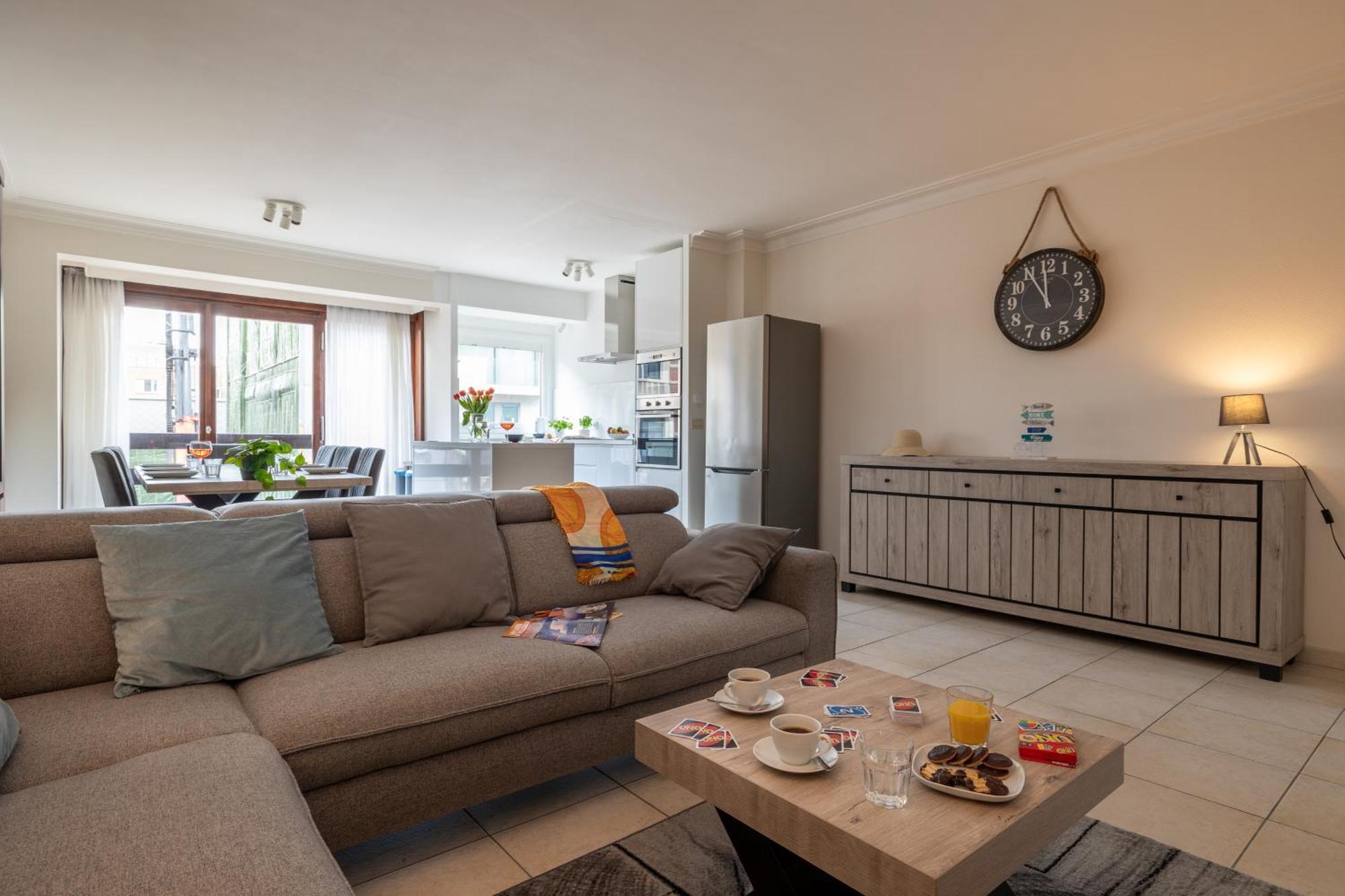 Weloveoostende - Newly Renovated Large Apartment 150M From The Beach - Including Bed Sheets And Final Clea-Ning מראה חיצוני תמונה