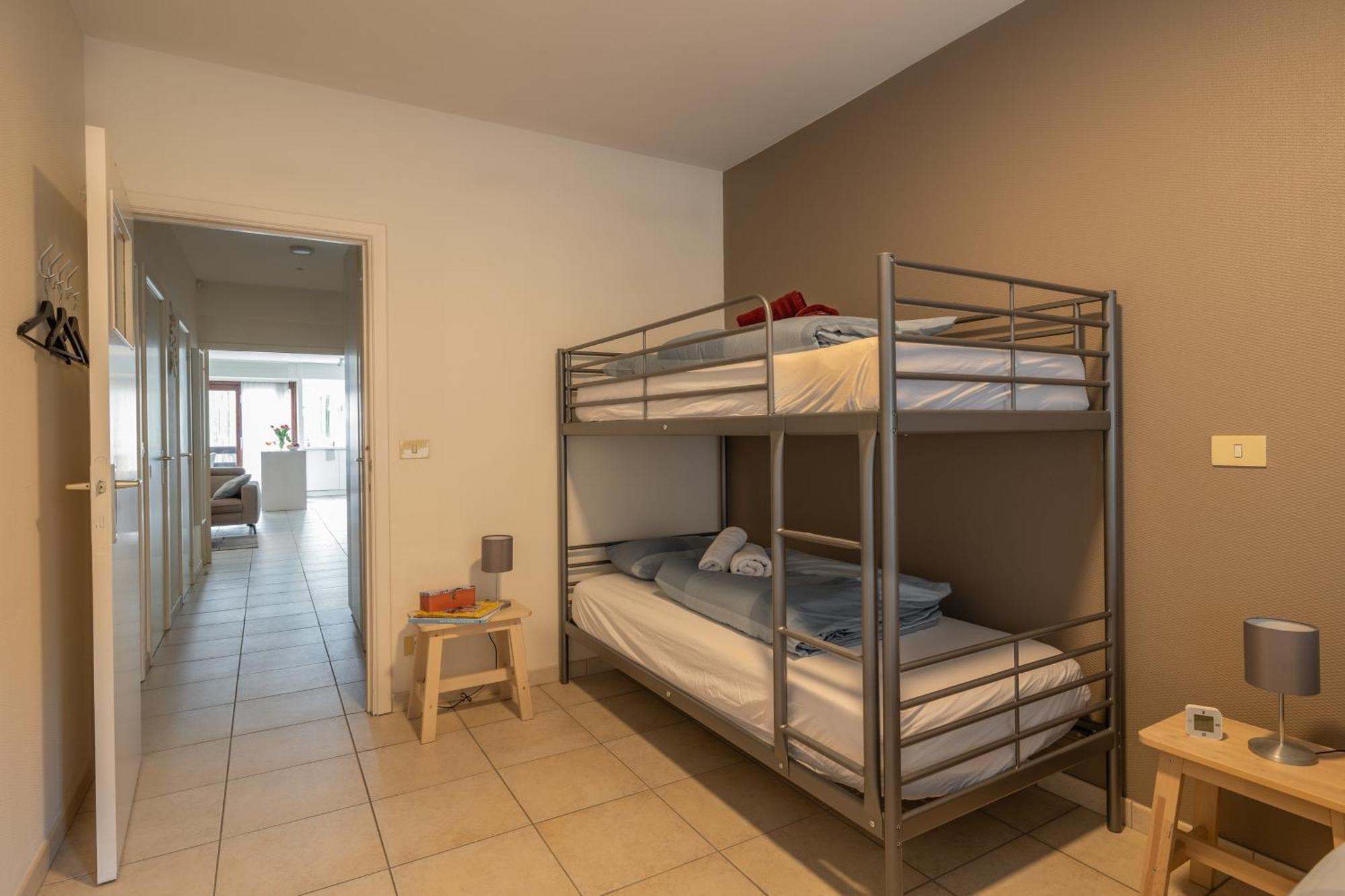 Weloveoostende - Newly Renovated Large Apartment 150M From The Beach - Including Bed Sheets And Final Clea-Ning מראה חיצוני תמונה
